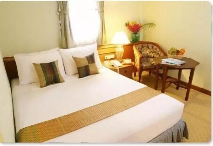 هتل Wall Street Inn, Bangkok