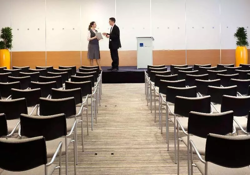 Novotel Zurich Airport Messe