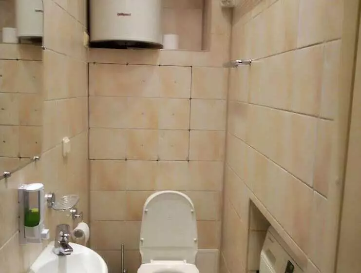 6 Rooms Mini Hotel   Hostel