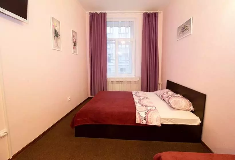 6 Rooms Mini Hotel   Hostel