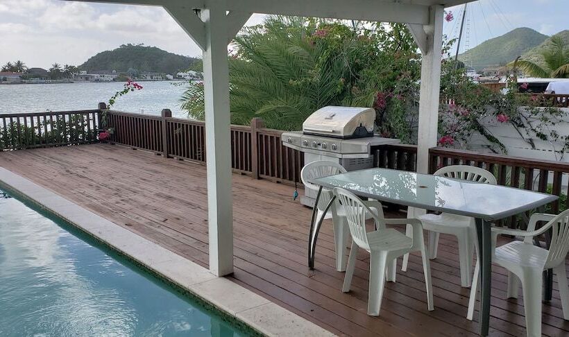 Harbour Lodge At Jolly Harbour