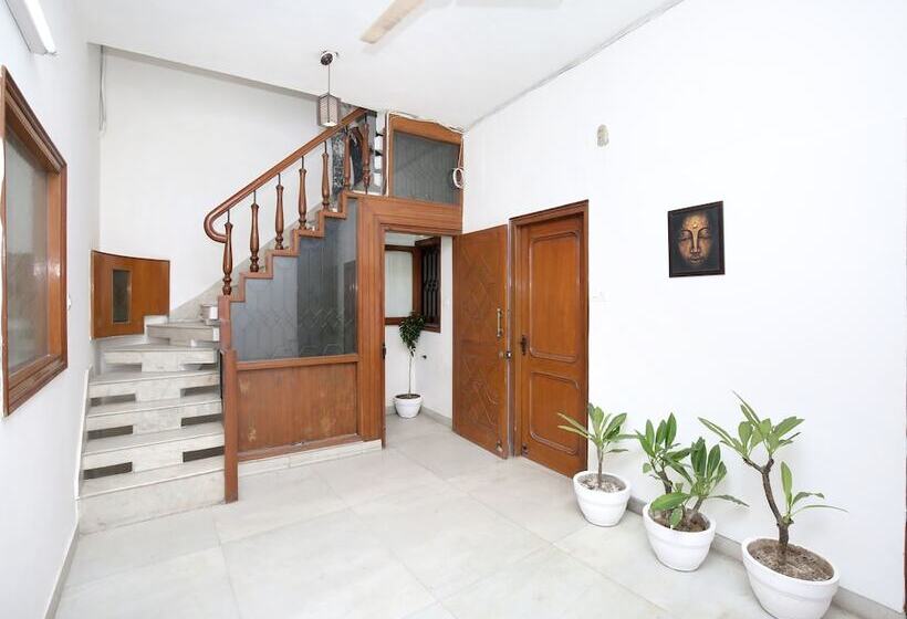 هتل Atithi Residency By Oyo Rooms