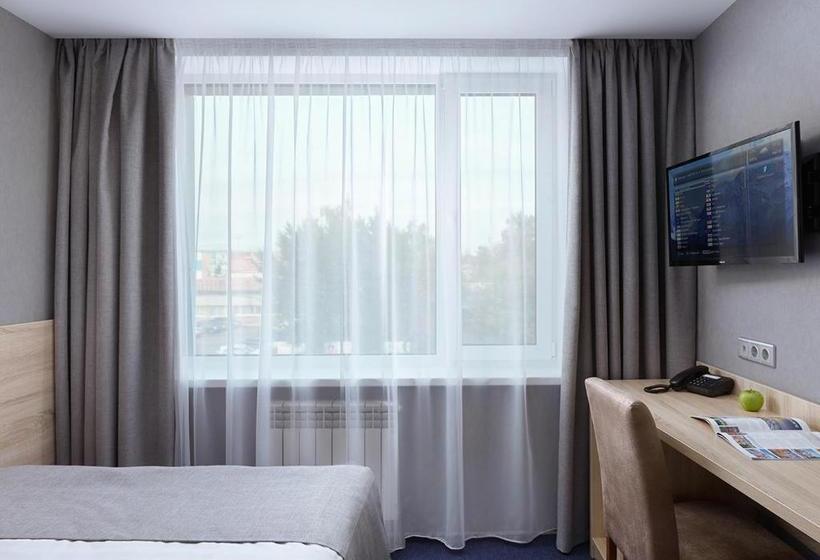 ホテル Chernorechye Park