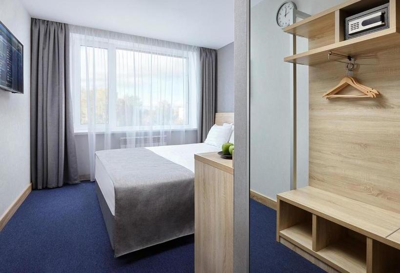 ホテル Chernorechye Park