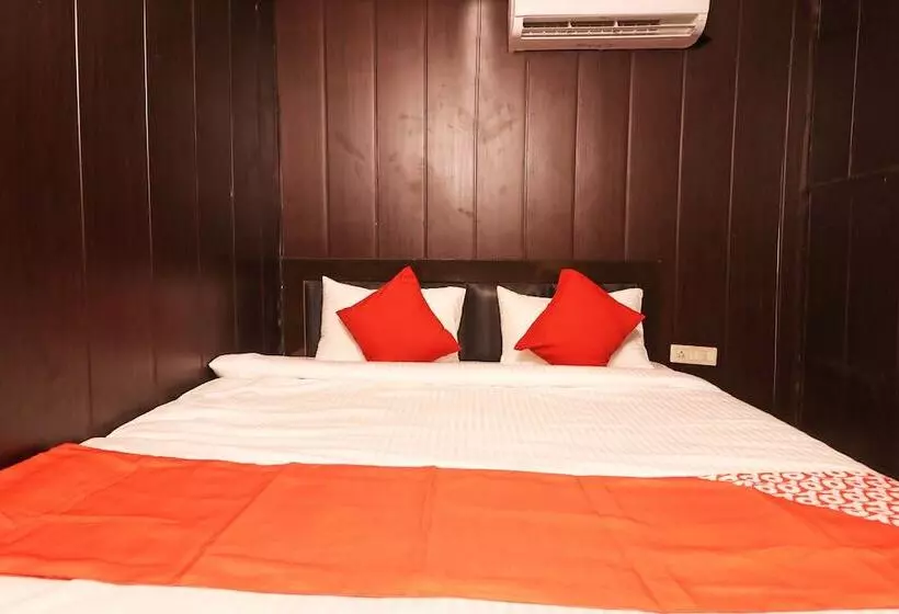 ホテル Grand Inn By Oyo Rooms