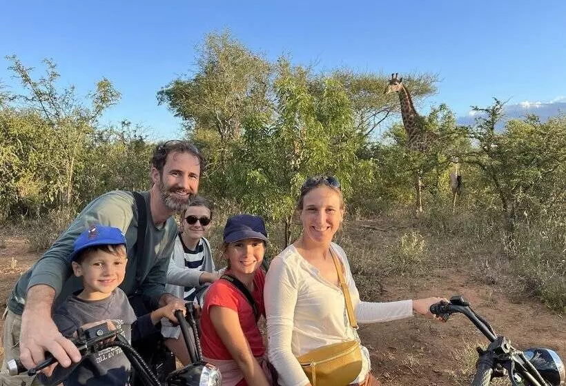 Hotelli Lindiwe Safari Lodge