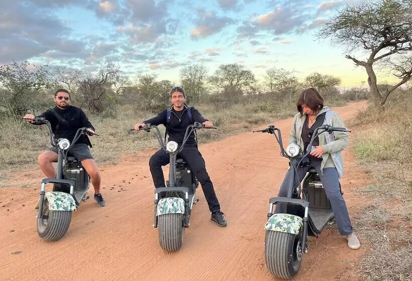 Hotelli Lindiwe Safari Lodge