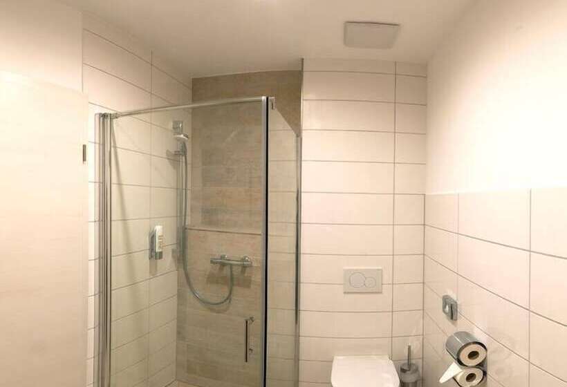 Отель Mein Palace