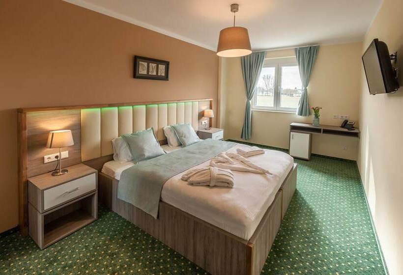 Отель Mein Palace