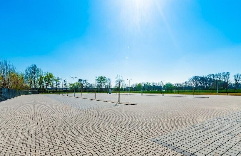 Отель Mein Palace