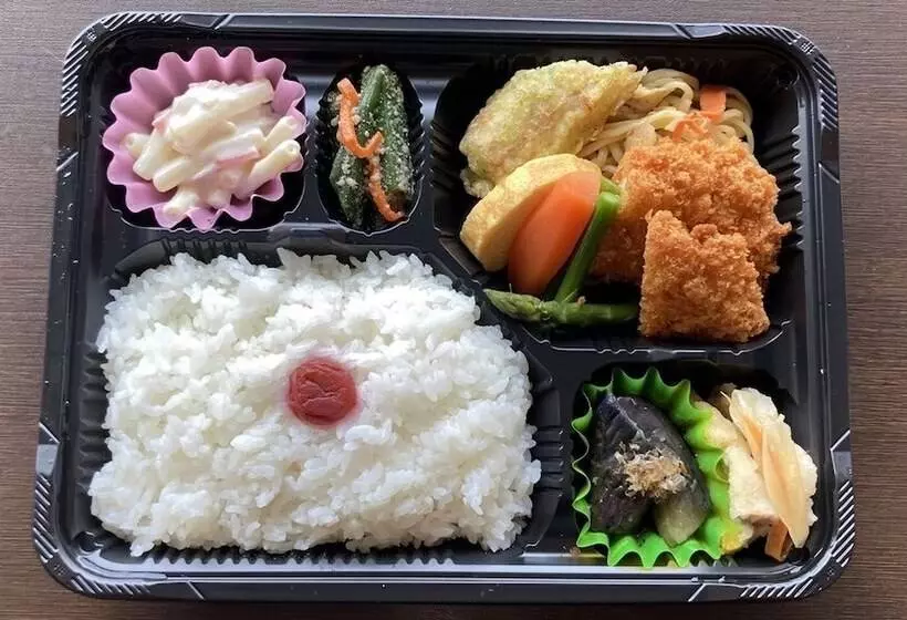 New Station Hotel Premiere