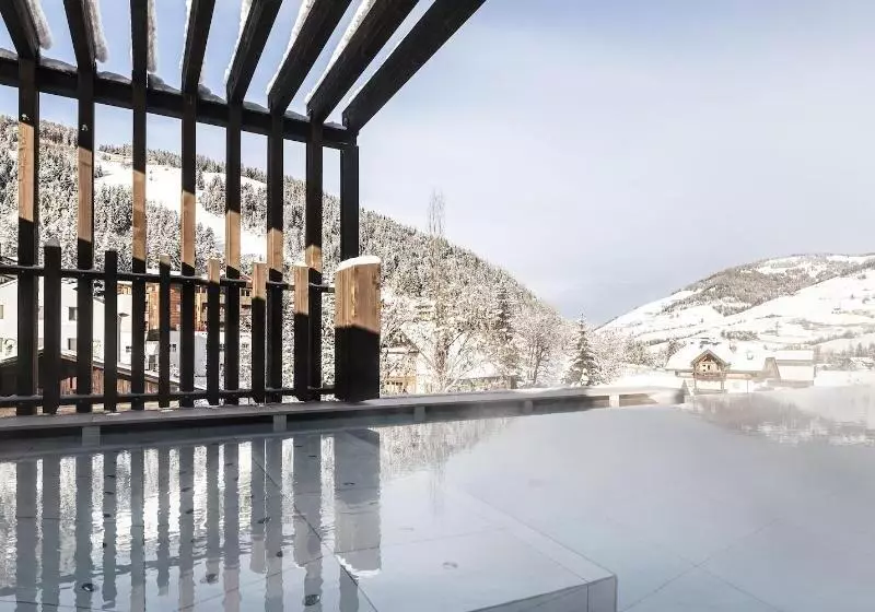 Hotelli Stoa   Elegant & Romantic Guest House   Adults Only