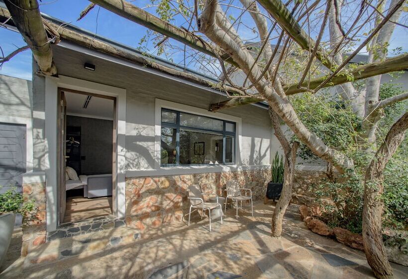 Отель Valley Lodge  Babanango Game Reserve