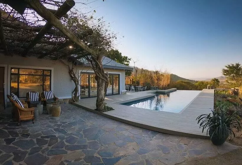 Hotelli Valley Lodge  Babanango Game Reserve