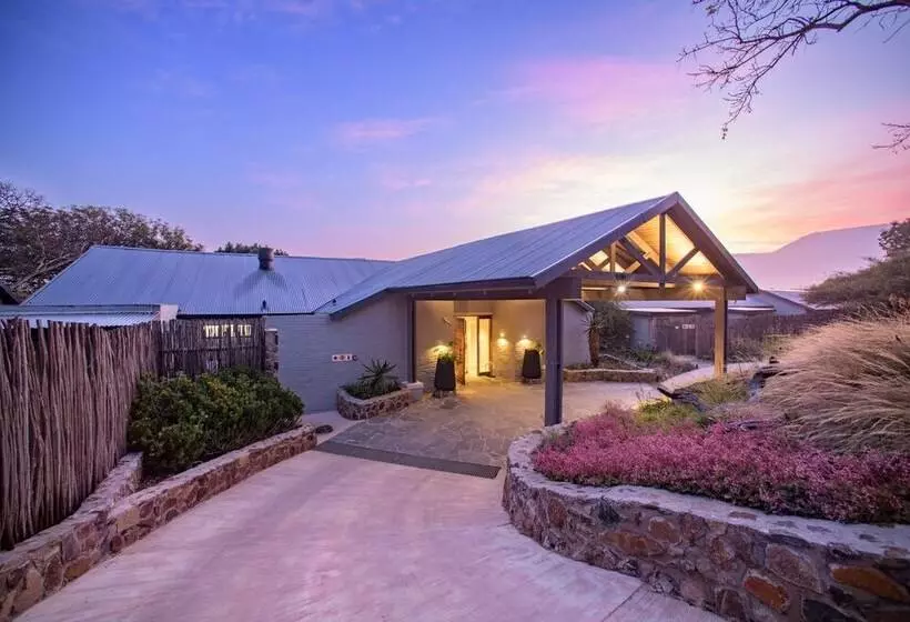 Hotelli Valley Lodge  Babanango Game Reserve