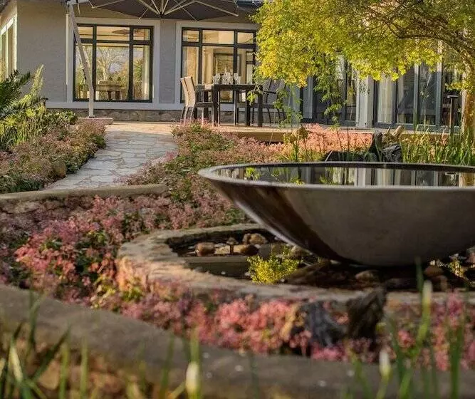 Hotelli Valley Lodge  Babanango Game Reserve