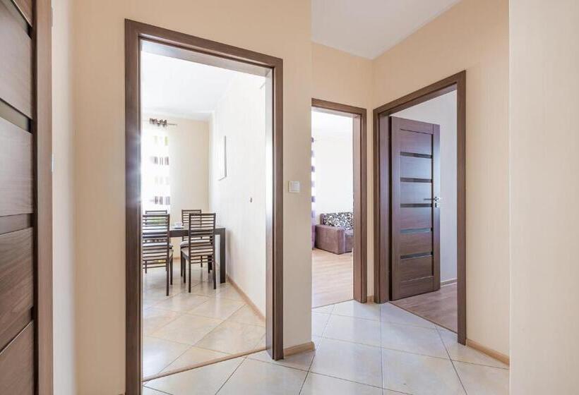 Notabene Wola Apartment