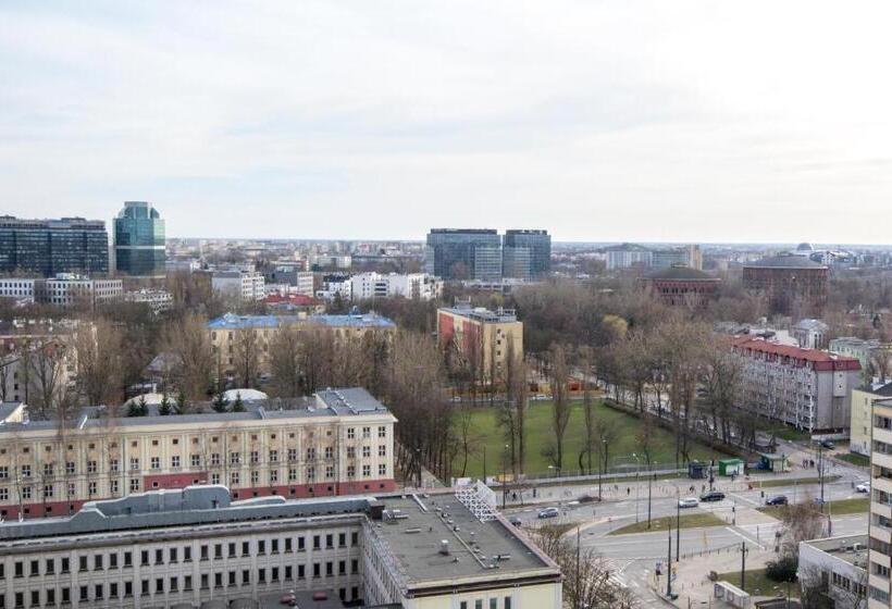 Notabene Wola Apartment