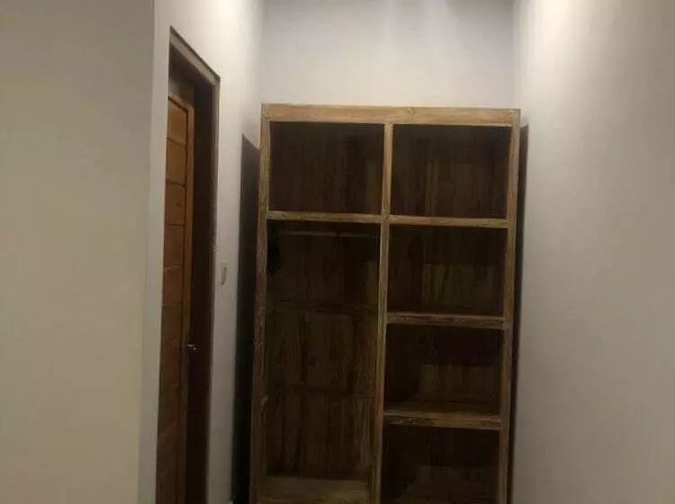 پانسیون Cantika Guest House