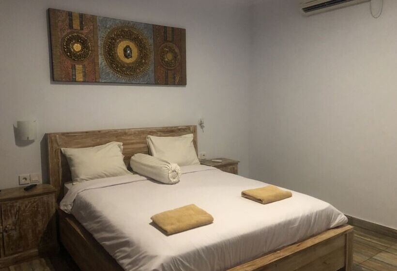 پانسیون Cantika Guest House