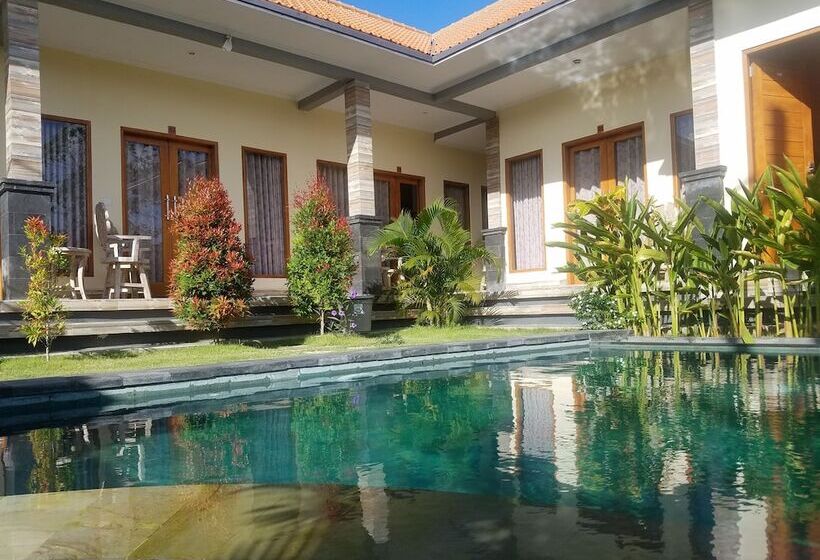 پانسیون Cantika Guest House