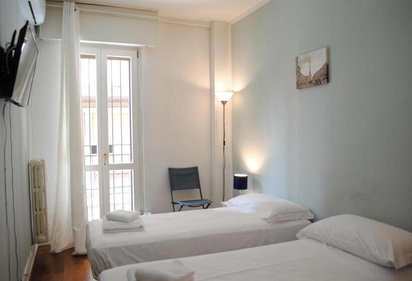 پانسیون Dreaming Piazza Bra Rooms