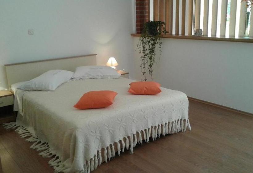 Pensjonat Guesthouse Mia