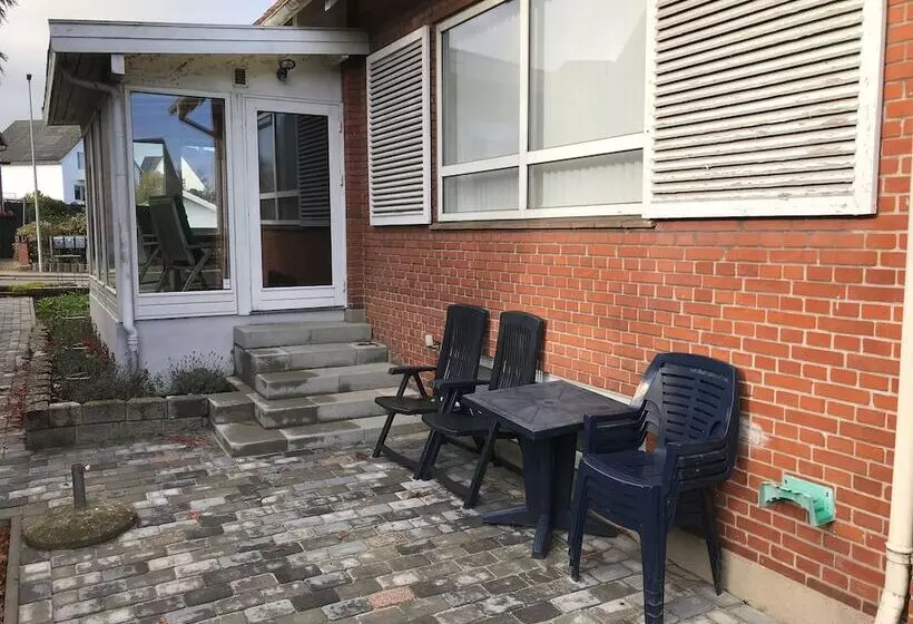 Majatalo Kongebrogade 77