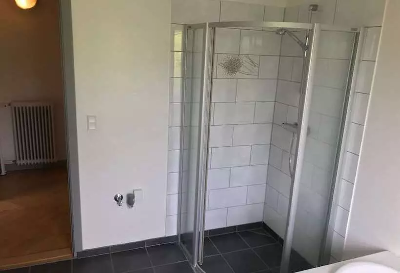 Majatalo Kongebrogade 77