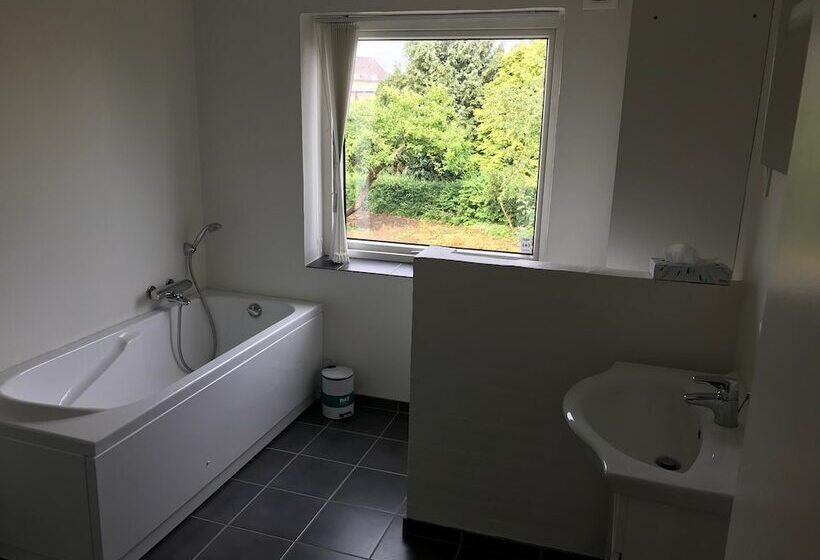 ペンション Kongebrogade 77