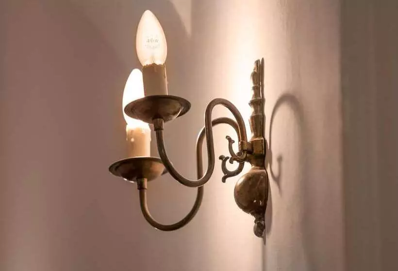 Retkeilymaja Guesthouse Centar 2