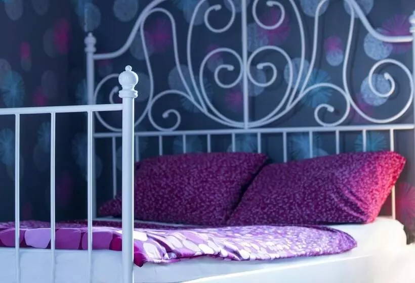 Retkeilymaja Guesthouse Centar 2