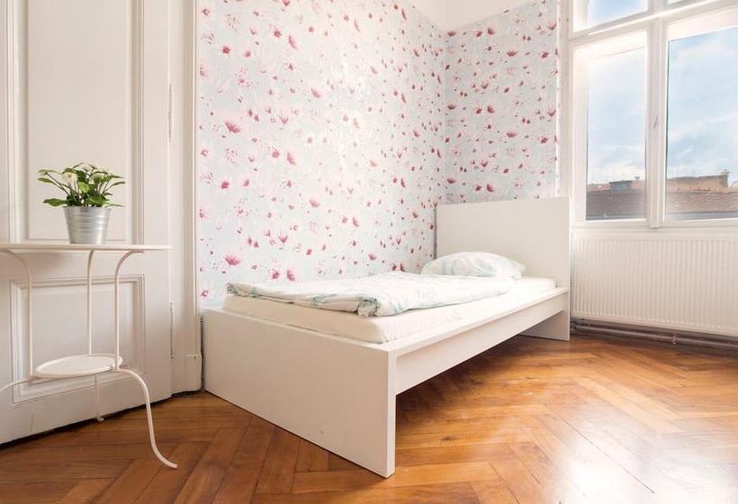 هاستل Guesthouse Centar 2