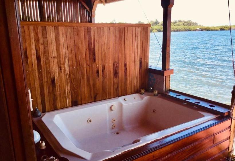 تختخواب و صبحانه Bahia Paraíso Guest House