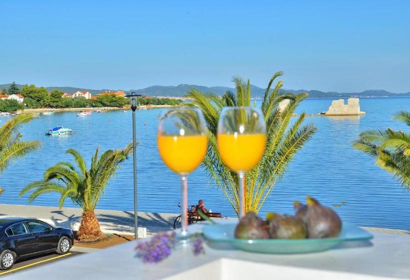 Design Apartments Dijan