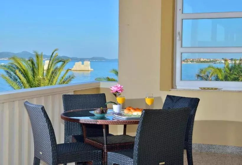 Design Apartments Dijan