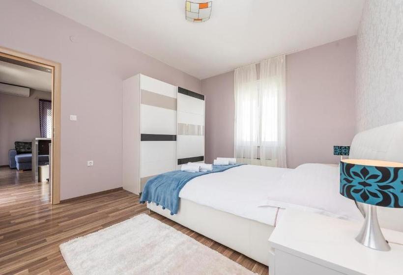 Design Apartments Dijan