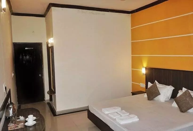 ホテル Headquarter Khajuraho