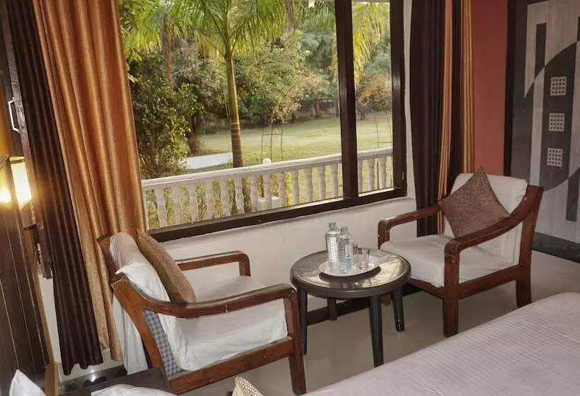 ホテル Headquarter Khajuraho