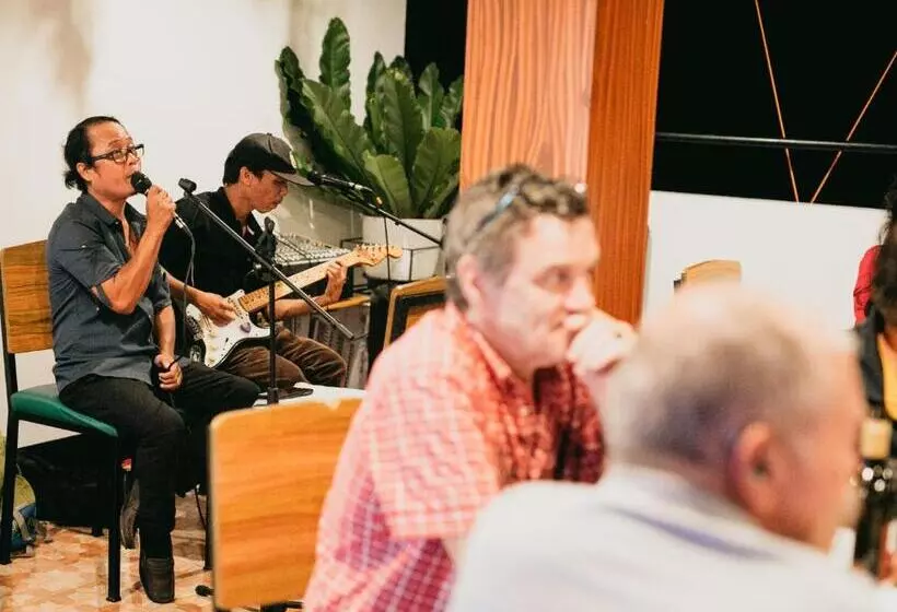 Hotelli Kingswick Residences & Lodge