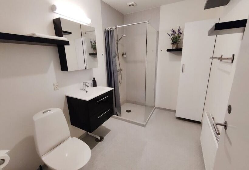 Отель Lillevang