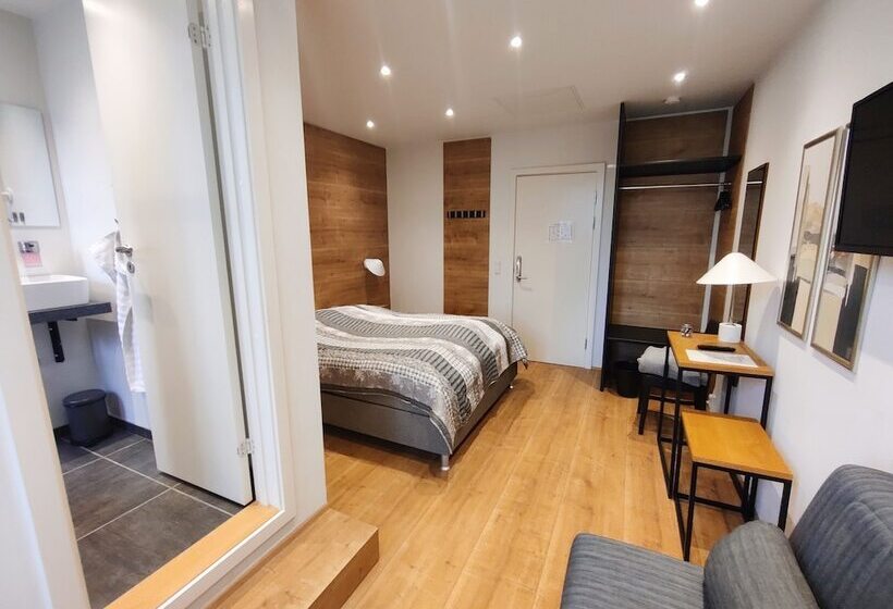 Отель Lillevang