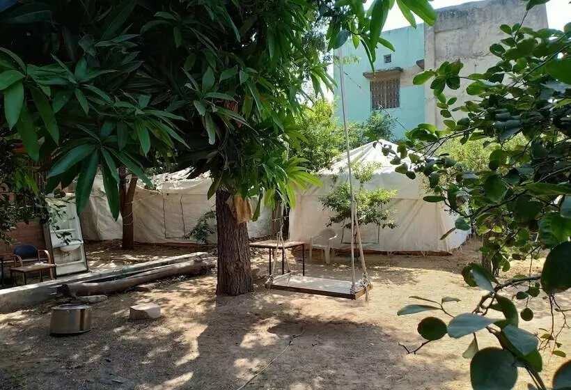 هتل Nature Trail Camps & Homestay