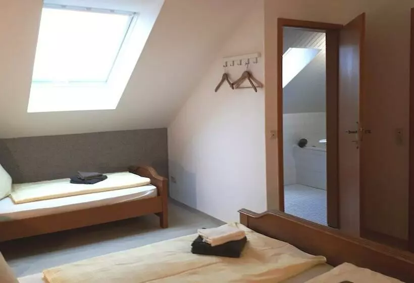 Hotelli & Restaurant Haus Niederrhein