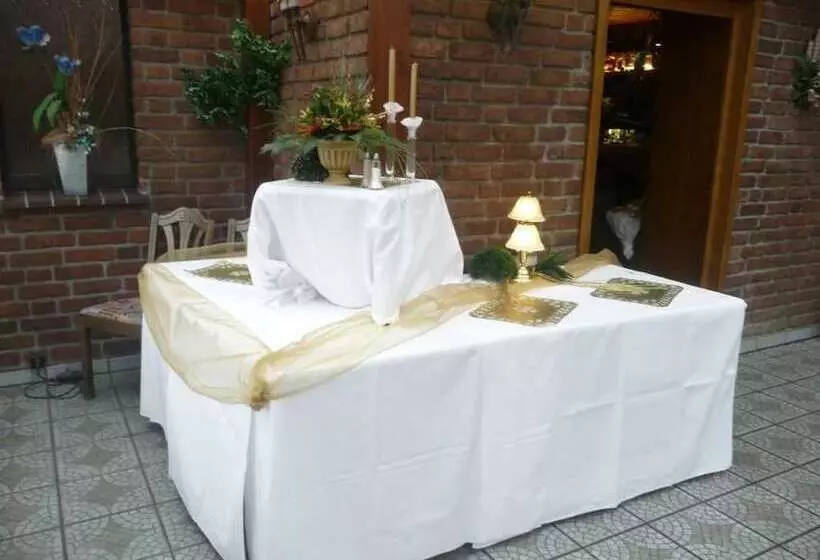 Hotelli & Restaurant Haus Niederrhein