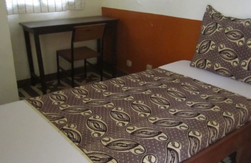 پانسیون Bassnere