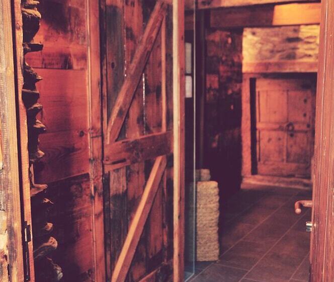 پانسیون Cal Batlle Casa Rural