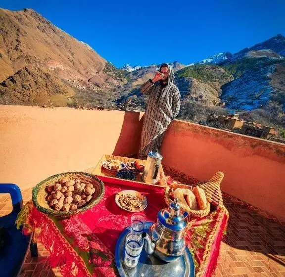 Majatalo Gite Panorama