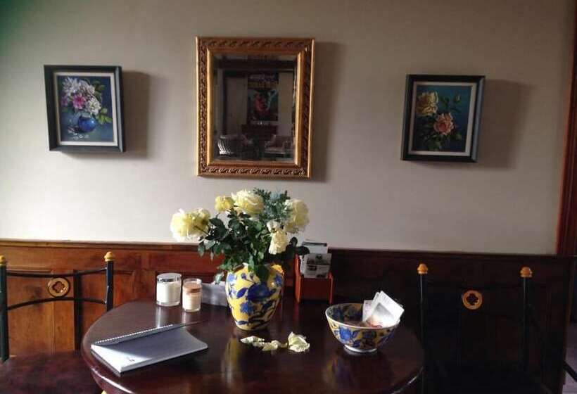 ペンション Sunsetcottages