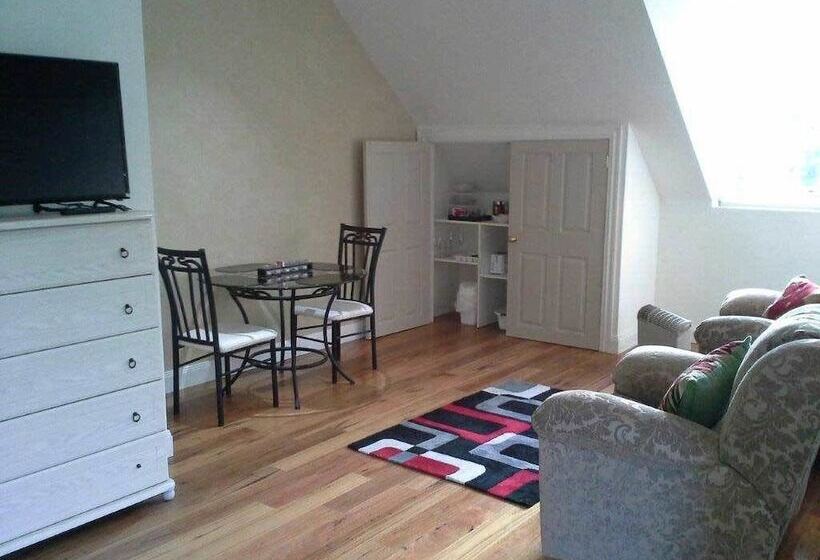 ペンション Sunsetcottages